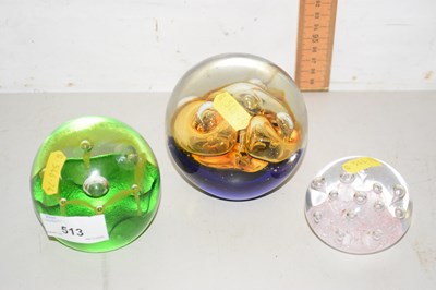 Lot 513 - Three assorted paperweights