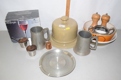 Lot 521 - Various kitchen wares, pewter tankards etc