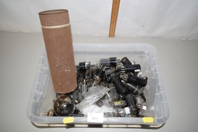 Lot 532 - Box vintage valves