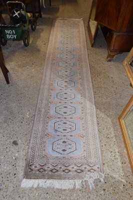 Lot 266 - Modern runner carpet