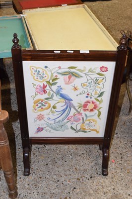 Lot 305 - Edwardian fire screen