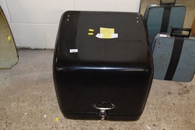 Lot 346 - Lockable insulated motorbike box