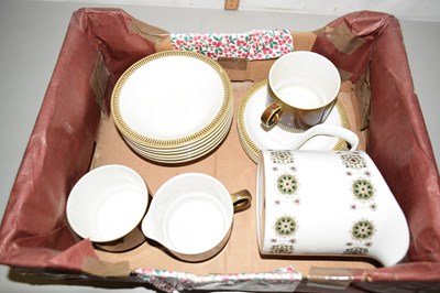 Lot 608 - Qty vintage Poole teawares