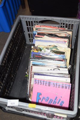 Lot 625 - Box assorted singles
