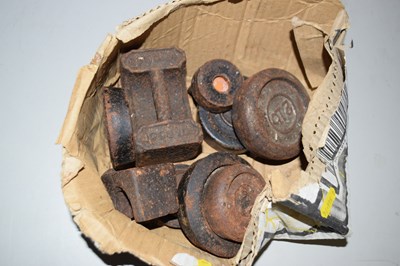 Lot 643 - Group of vintage iron weights