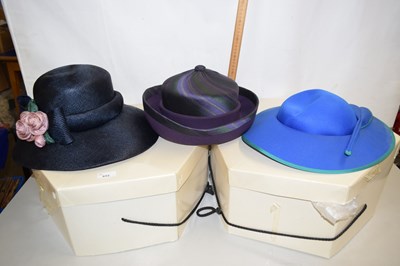 Lot 652 - Group of ladies hats