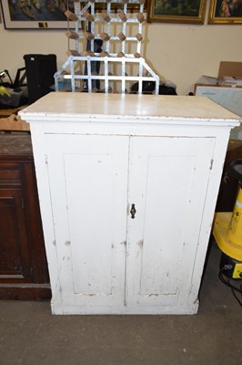 Lot 752 - Painted pine two door cupboard