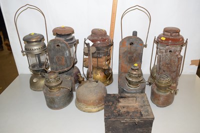 Lot 668 - Various oil lamps, storm lanterns etc