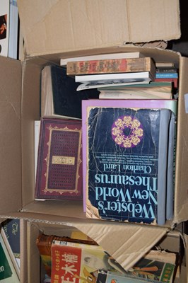 Lot 811 - Box mixed books