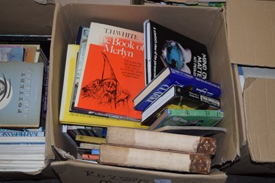 Lot 816 - Box mixed books - hardbacks