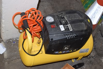 Lot 879 - Compressor