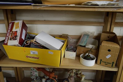 Lot 521 - BOX CONTAINING QUANTITY OF ELECTRICAL WIRING...