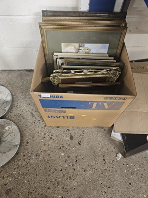 Lot 264A - Box mixed pictures