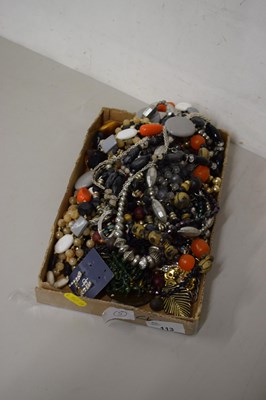 Lot 113 - Box of assorted costume jewellery
