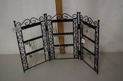 Lot 116 - Display stand various costume jewellery