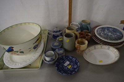 Lot 154 - Mixed various pottery tankards, tea wares,...