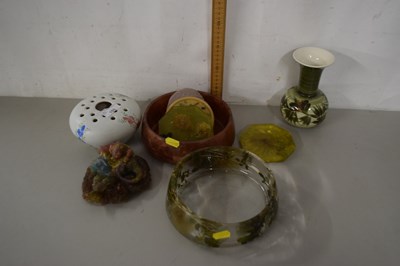 Lot 155 - Radford flower vase, various other bowls,...