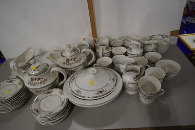 Lot 166 - Qty of Royal Doulton Kingswood dinner and tea...