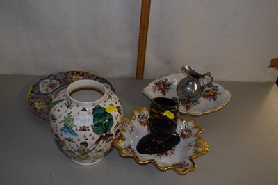 Lot 182 - Various floral decorated dishes and other...