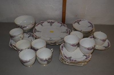 Lot 186 - Arcadian floral decorated tea set