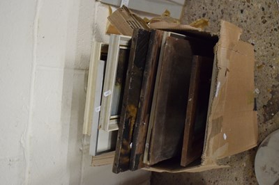 Lot 276 - Box assorted pictures