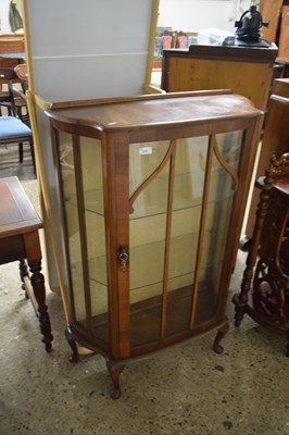 Lot 279 - Vintage walnut veneered china display cabinet