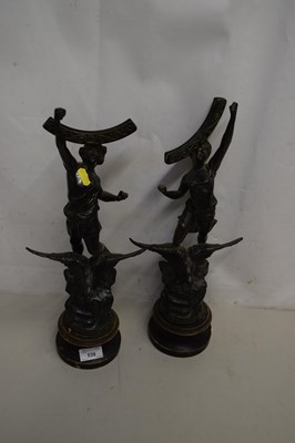 Lot 539 - A pair of cast figures