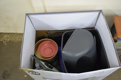 Lot 696 - Box various house clearance, kitchen wares,...