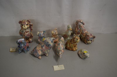 Lot 630 - Qty of assorted floral decorated animals