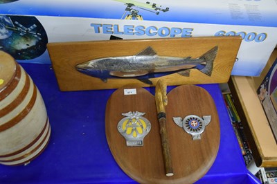 Lot 671 - A metal wall mounted relief of a fish together...