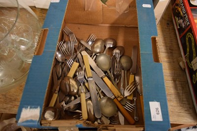Lot 626 - BOX OF ASSORTED CUTLERY
