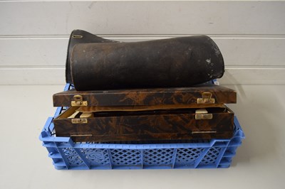 Lot 33 - BOX OF MIXED ITEMS TO INCLUDE CASED DRESSING...