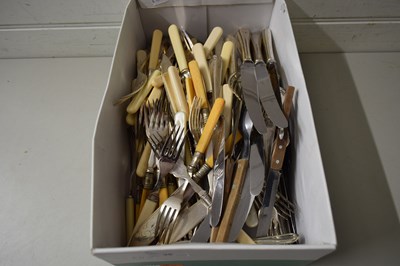 Lot 35 - LARGE BOX OF MIXED CUTLERY