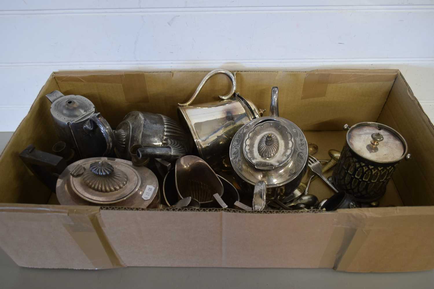Lot 195 - BOX CONTAINING SILVER PLATED TEA WARES,...