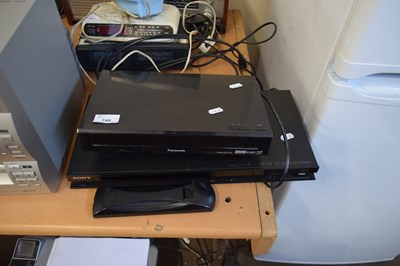 Lot 740 - PANASONIC FREEVIEW BOX AND A SONY BLU-RAY DISC...