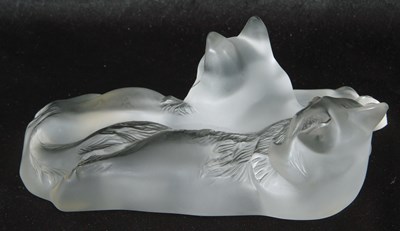 Lot 9 - Lalique model of two cats, Happy and Heggie,...