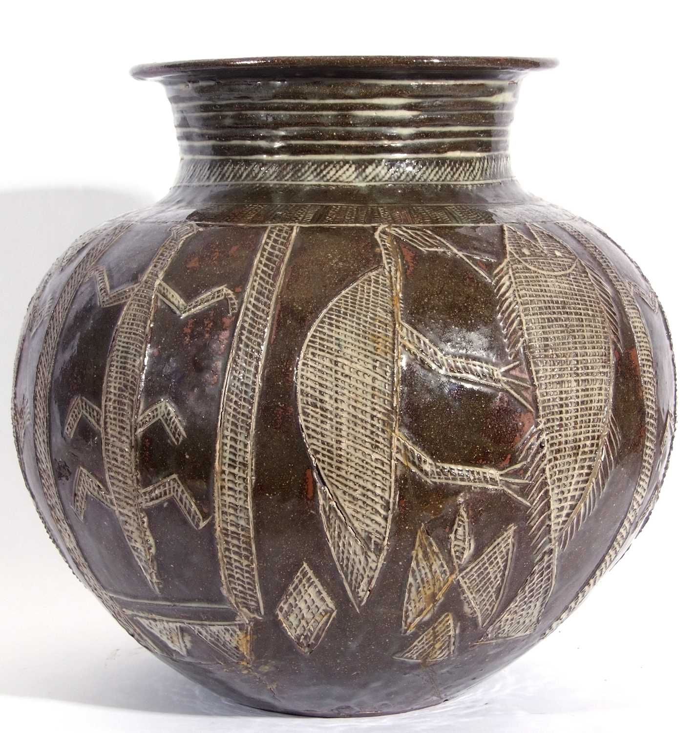 Lot 27 - Large water pot by Ladi Kwali (Nigerian circa