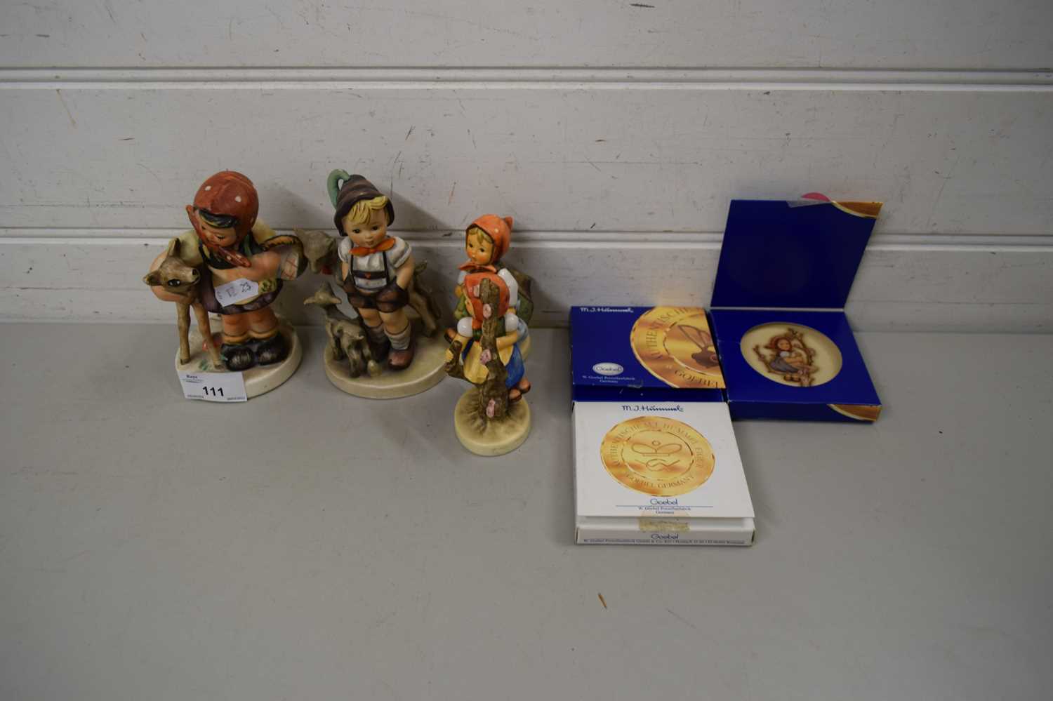 Lot 111 - COLLECTION OF VARIOUS SMALL GOEBEL HUMMEL...