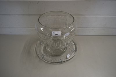 Lot 143 - CLEAR CUT GLASS VASE TOGETHER WITH A GLASS...