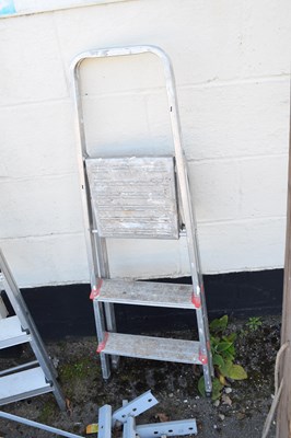 Lot 121 - Two-rung step ladder