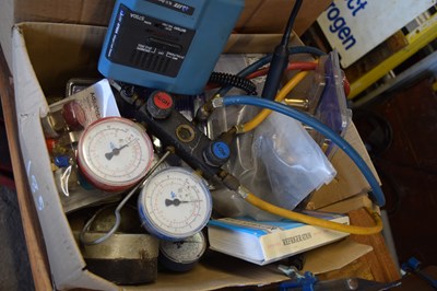 Lot 185 - Box containing various pressure gauges and...