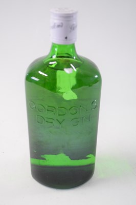 Lot 109 - Gordon's Gin, 26fl oz, 70º proof, 1 bottle