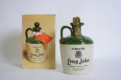 Lot 131 - Long John 12 yr old whisky flagon (boxed), 1...