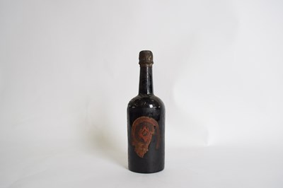 Lot 126 - Vintage bottle of Kings Ale
