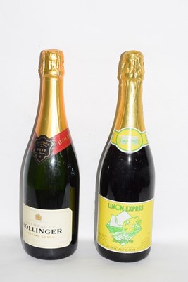Lot 30 - 1 bt NV Bollinger Special Cuvee Champagne;...