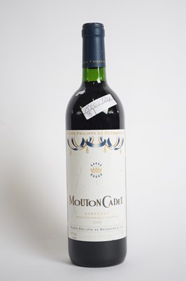 Lot 194 - One bottle Mouton Cadet Bordeaux 2000, 75cl