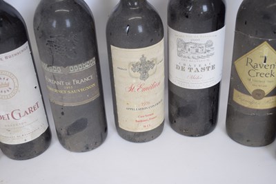 Lot 213 - Mixed Lot: various wines comprising Cadet...