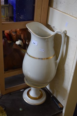 Lot 644 - GILT DECORATED WASH JUG AND ACCOMPANYING STAND