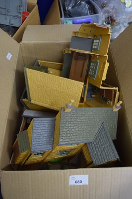 Lot 680 - ONE BOX MOULDED PLASTIC HOUSES