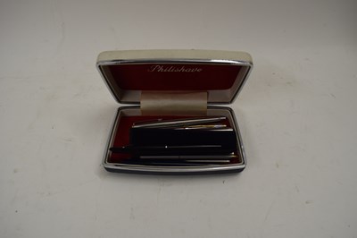 Lot 129 - CASED MIXED PENS